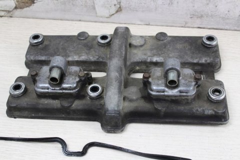 KAWASAKI GPX600 R POKRYWA DEKIEL GŁOWICY