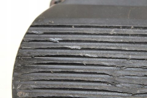 KAWASAKI GPX600 R POKRYWA DEKIEL LEWA SILNIKA