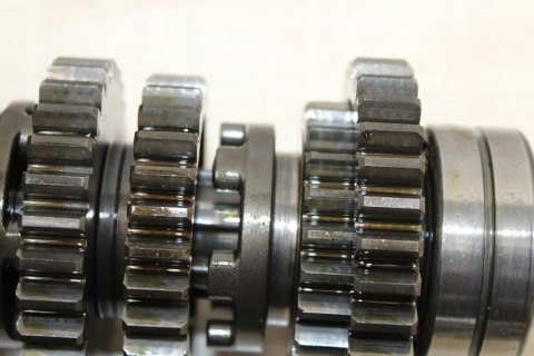 KAWASAKI GPX600 R SKRZYNIA BIEGÓW KOMPLET WODZIKI