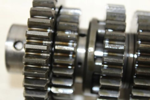 KAWASAKI GPX600 R SKRZYNIA BIEGÓW KOMPLET WODZIKI
