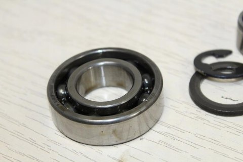 KAWASAKI GPX600 R WAŁEK NAPĘDU + BENDIX