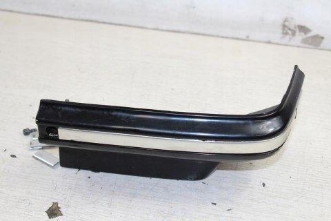 HONDA GL1500 SC22 NAROŻNIK PRAWY POMIĘDZY KUFRY