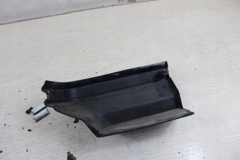 HONDA GL1500 SC22 NAROŻNIK PRAWY POMIĘDZY KUFRY