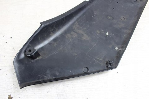 HONDA GL1500 SC22 OWIEWKA POD SIEDZENIE PRAWA BOK