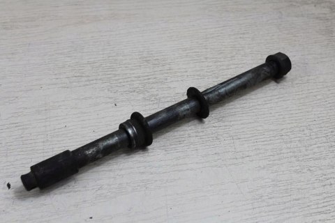 HONDA GL1500 SC22 OŚ KOŁA TYŁ OŚKA 20MM 355MM