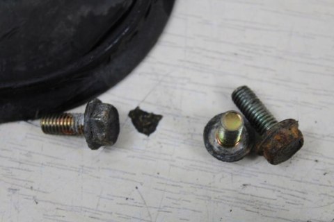 HONDA GL1500 SC22 POKRYWA REWIZJA ROZRZĄDU MAŁA