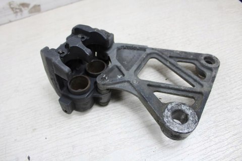 HONDA GL1500 SC22 ZACISK HAMULCOWY TYŁ JARZMO