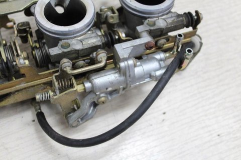 YAMAHA FJR1300 RP04 PRZEPUSTNICE MIKUNI