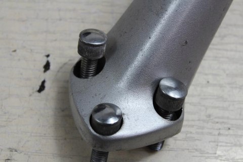YAMAHA FJR1300 RP04 KIEROWNICA PRAWA 22mm