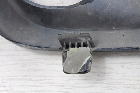 BMW R1150 RT OWIEWKA PRAWA POD SIEDZENIE 2313698