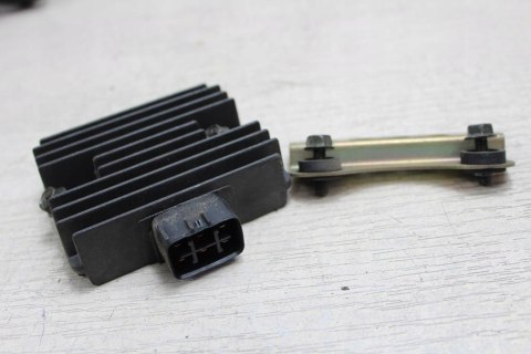 SUZUKI DL1000 V-STROM REGULATOR NAPIĘCIA SH678A-12