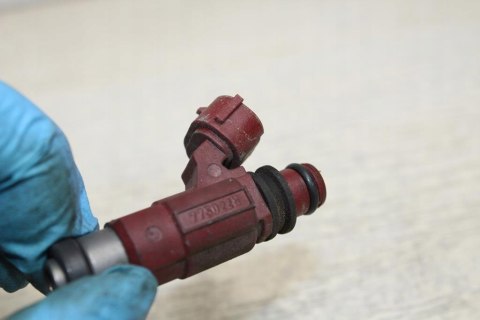 SUZUKI DL1000 V-STROM WTRYSKIWACZ PALIWA INP-775