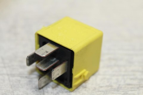 BMW R1150 RT PRZEKAŹNIK 1389105