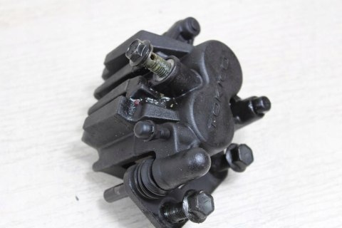 SUZUKI DL1000 V-STROM ZACISK HAMULCOWY LEWY PRZÓD