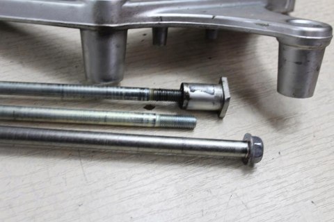 SUZUKI DL1000 V-STROM MOCOWANIA SILNIKA + UCHWYTY