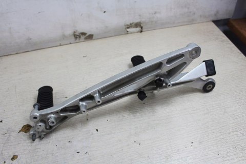 BMW K1200 GT K44 SET PRAWY P T+ PODNÓŻKI 7 687 516