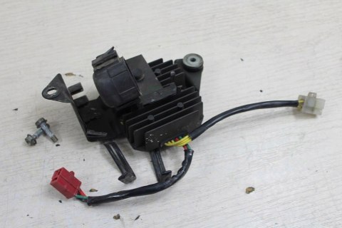 HONDA CX500 C REGULATOR NAPIĘCIA SH232-12 + STELAŻ