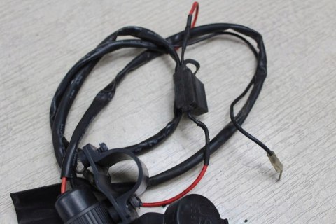 BMW R1100 GS R259 GNIAZDO USB AKCESORYJNE