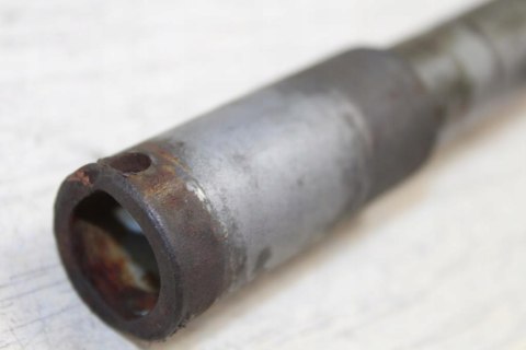 BMW R1100 GS R259 OŚ KOŁA PRZÓD OŚKA 20MM