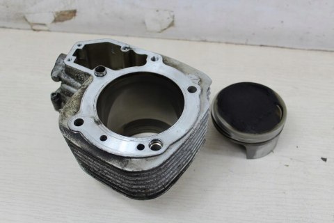 BMW R1100 GS R259 CYLINDER PRAWY + TŁOK 1340728