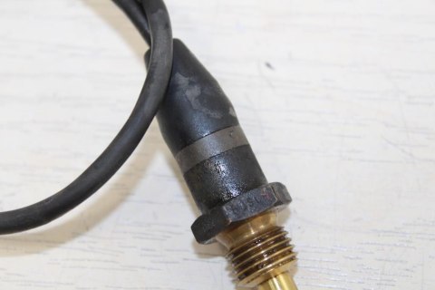 BMW R1100 GS R259 CZUJNIK TEMP OLEJU BOSCH (466)