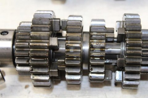 KAWASAKI EN500 B VULCAN SKRZYNIA BIEGÓW + WYBIERAK