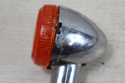 HONDA VT700 SHADOW RC19 KIERUNKOWSKAZ LEWY PRZÓD