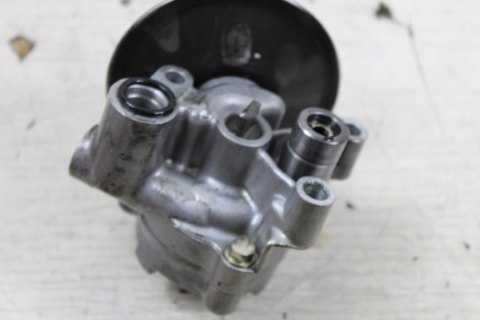 HONDA VT700 SHADOW RC19 POMPA OLEJU OLEJOWA