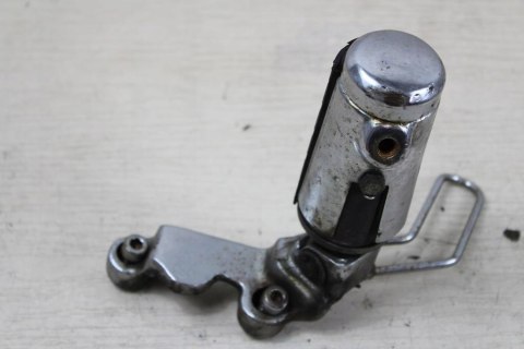 HONDA VT700 SHADOW RC19 SET PODNÓŻEK PRAWY PRZÓD