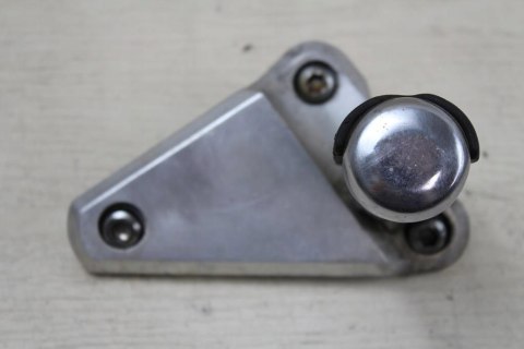 HONDA VT700 SHADOW RC19 SET PODNÓŻEK PRAWY TYŁ