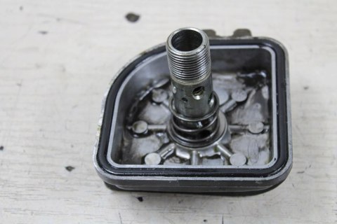 HONDA CM450 PC051 POKRYWA DEKIEL FILTRA OLEJU