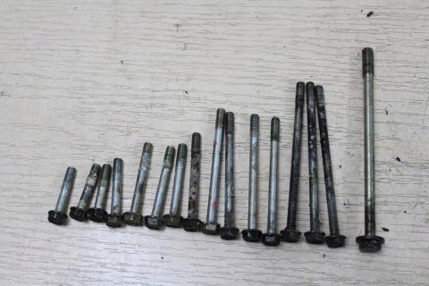 HONDA CM450 PC051 ŚRUBY KARTERU