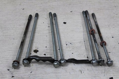 HONDA CM450 PC051 ŚRUBY SZPILKI GŁOWICY