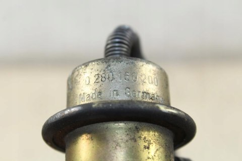 BMW K100 LT REGULATOR CIŚNIENIA PALIW 0280160200
