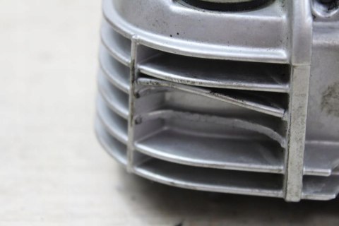 BMW R1100 RS POKRYWA DEKIEL GŁOWICY PRAWY 1340236