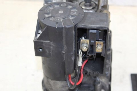 BMW R1100 RT POMPA ABS 2331935