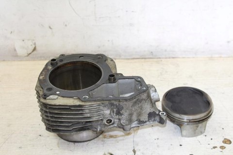 BMW R1100 RT CYLINDER PRAWY 1342402 + TŁOK