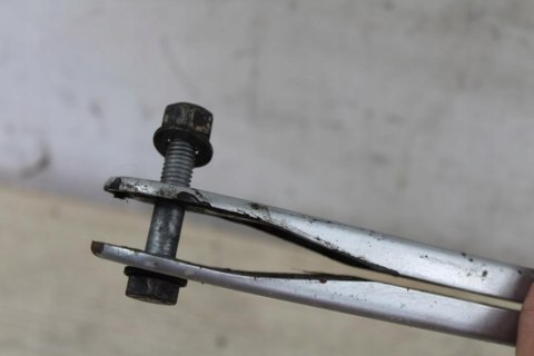 BMW R1100 RT STABILIZATOR WAHACZA UCHWYT TYŁ