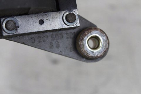 BMW K100 RS CEWKA ZAPŁONOWA CYLINDER 2/3 0221500201