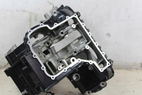 BMW K1200 GT K44 KARTER BLOK SILNIKA DÓŁ 7671588