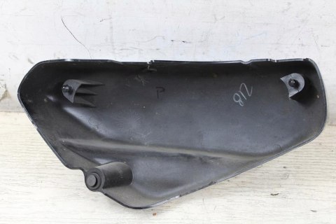 SUZUKI VL800 VOLUSIA INTRUDER OWIEWKA POD SIEDZENIE PRAWA