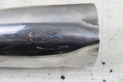 SUZUKI VL800 VOLUSIA INTRUDER SZKLANKA OSŁONA LAGI PRAWA GÓRA