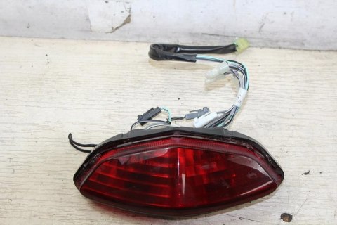 SUZUKI DL650 V-STROM LAMPA TYŁ TYLNA