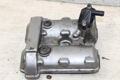 SUZUKI DL650 V-STROM POKRYWA DEKIEL GŁOWICY TYŁ