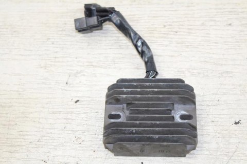 SUZUKI DL650 V-STROM REGULATOR NAPIĘCIA 16G0