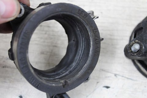 BMW R1100 RS KRÓĆCE SSĄCE PRZEPUSTNICY 1340769 1340770
