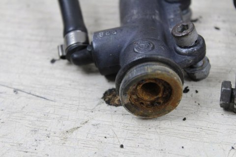 BMW R1100 RS POMPA HAMULCOWA TYŁ NOŻNA + ZBIORNICZEK