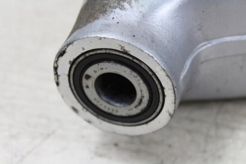 BMW R1100 RS WAHACZ TYŁ TYLNY 2312232