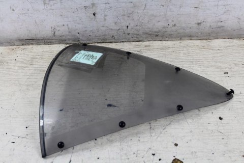 YAMAHA FZS600 FAZER RJ025 OWIEWKA SZYBA PRZÓD