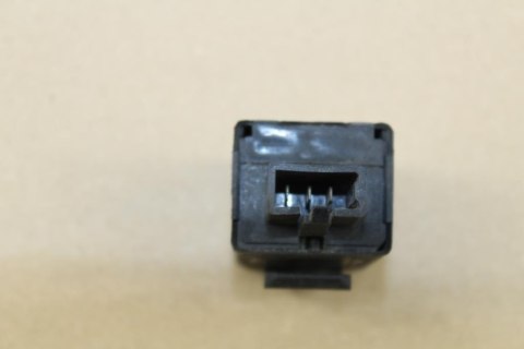 HONDA GL1200 GOLD WING PRZEKAŹNIK FR